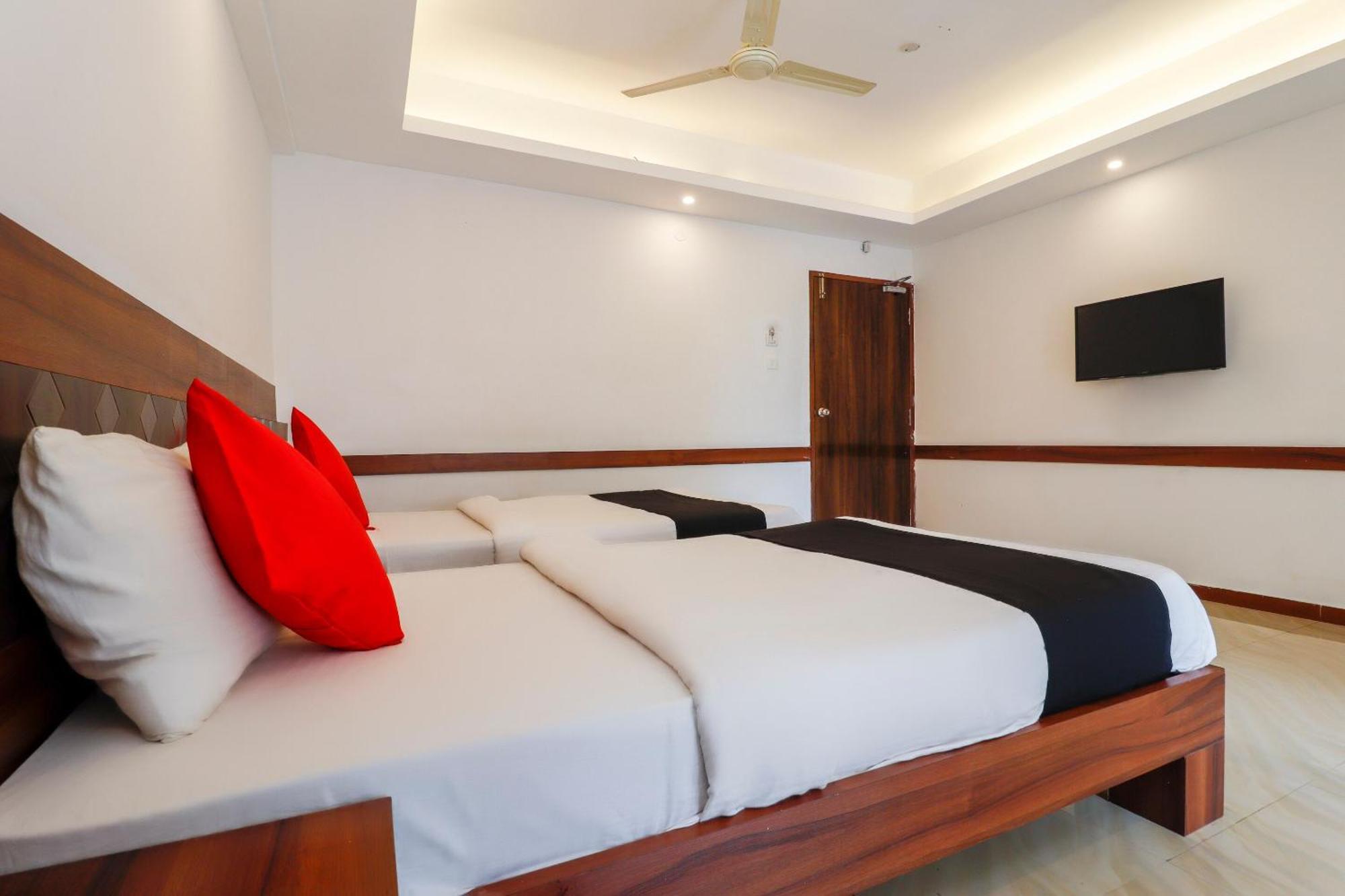 Capital O Sai Arya Residency Hotel Mangalore Exterior photo
