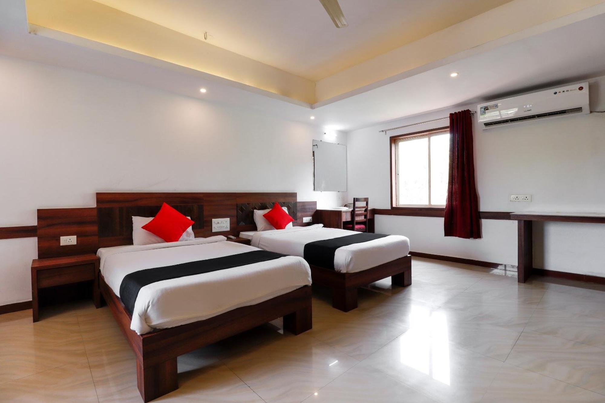 Capital O Sai Arya Residency Hotel Mangalore Exterior photo